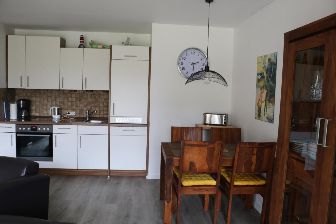 Haus Nautic App 1 Apartment Pelzerhaken Bagian luar foto